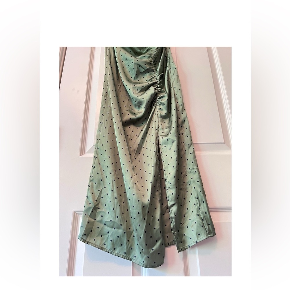 Zara Satin Skirt- Like new - Picture 10 of 13
